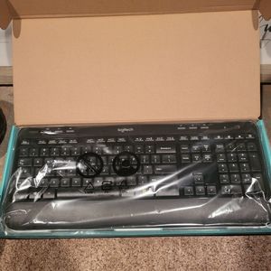 Logitech Wireless Keyboard/Mouse Combination for Windows